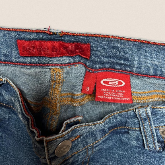 Y2K Low Rise BONGO Let Me Be Bootcut Jeans - Picture 4 of 7